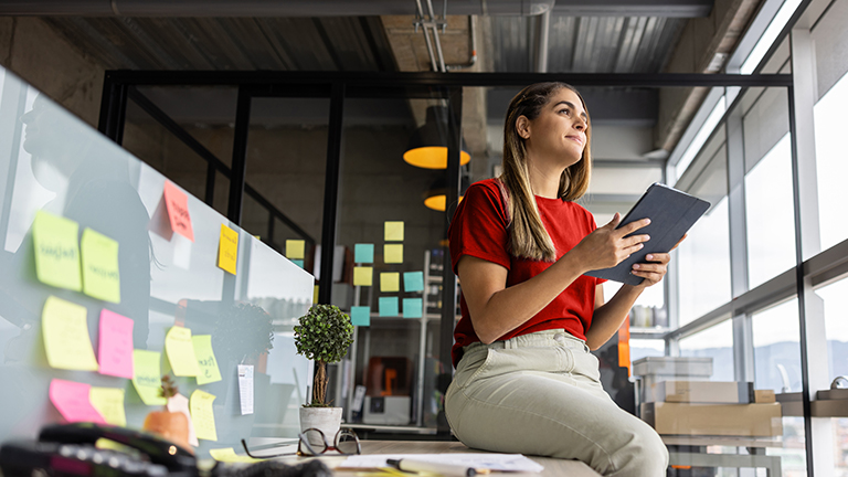 Personas y trabajo 2023 mobile